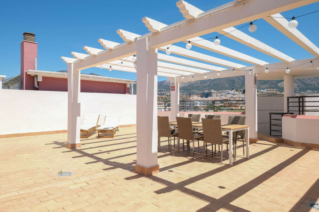 Penthouse Los Boliches Málaga - image 17