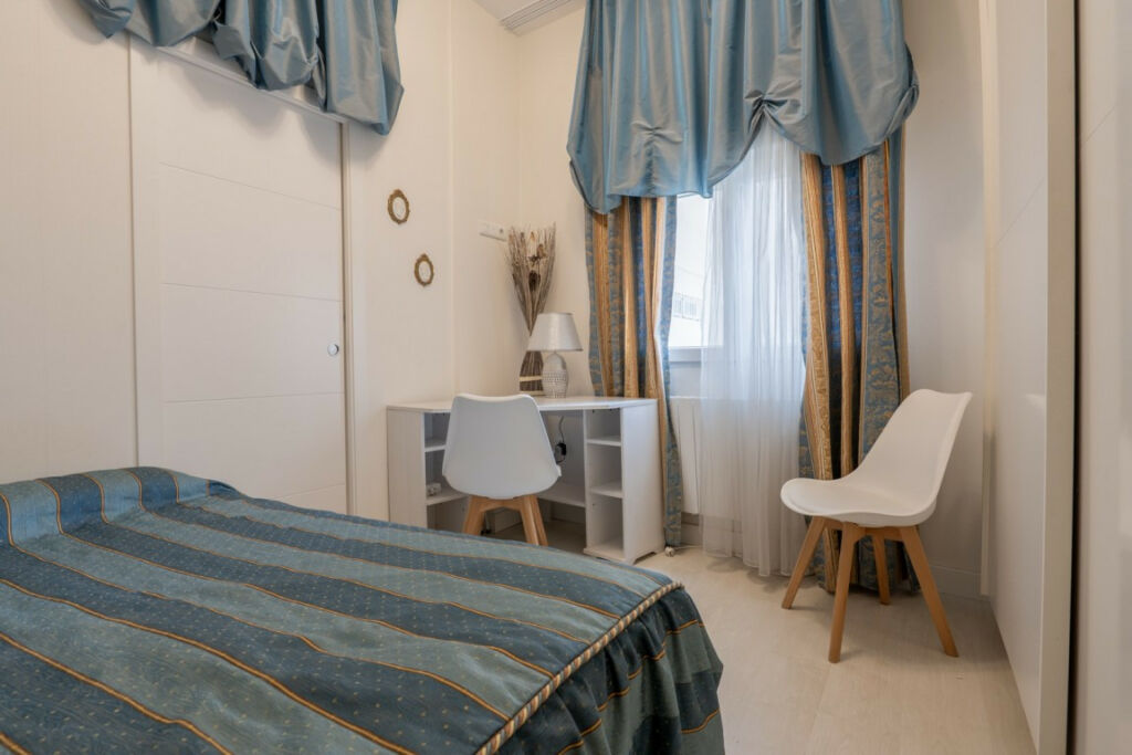 Middle Floor Apartment Altea Alicante - image 17