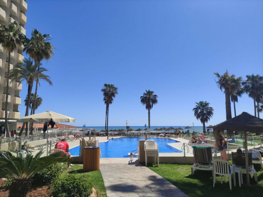 Middle Floor Studio Torremolinos Málaga - image 17
