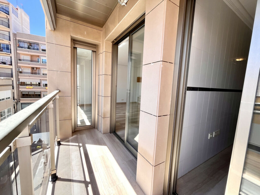 Middle Floor Apartment Santa Pola Alicante - image 17