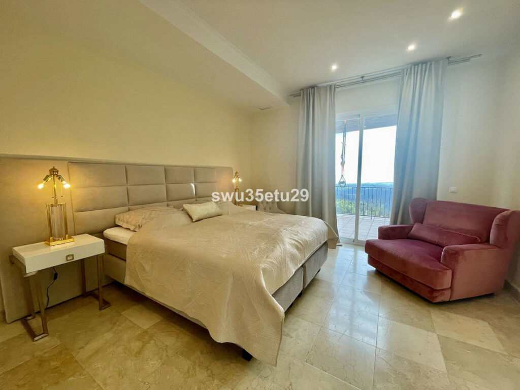 Detached Villa Istán Málaga - image 17