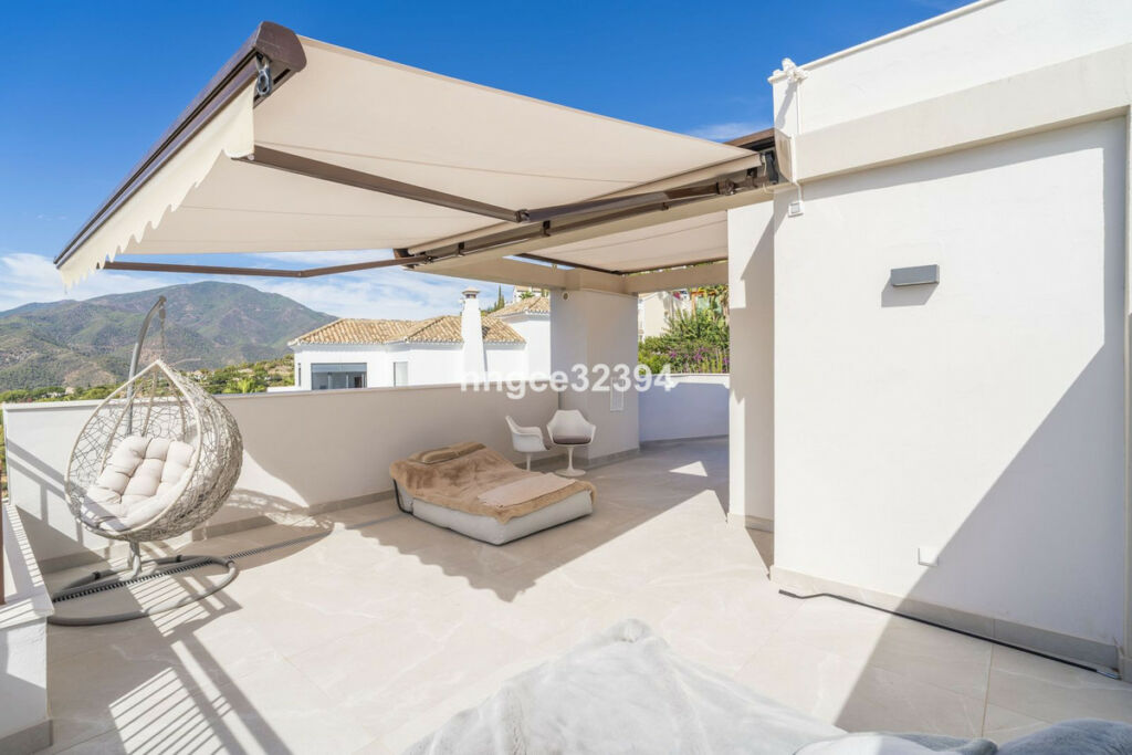Semi-Detached House Nagüeles Málaga - image 22