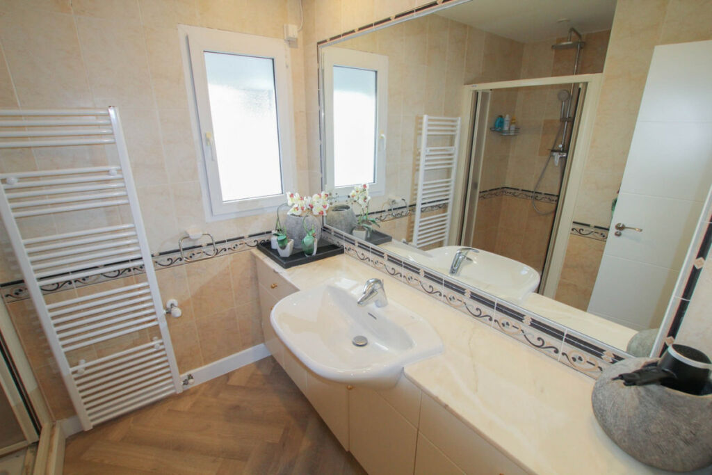 Detached Villa Benissa Alicante - image 17
