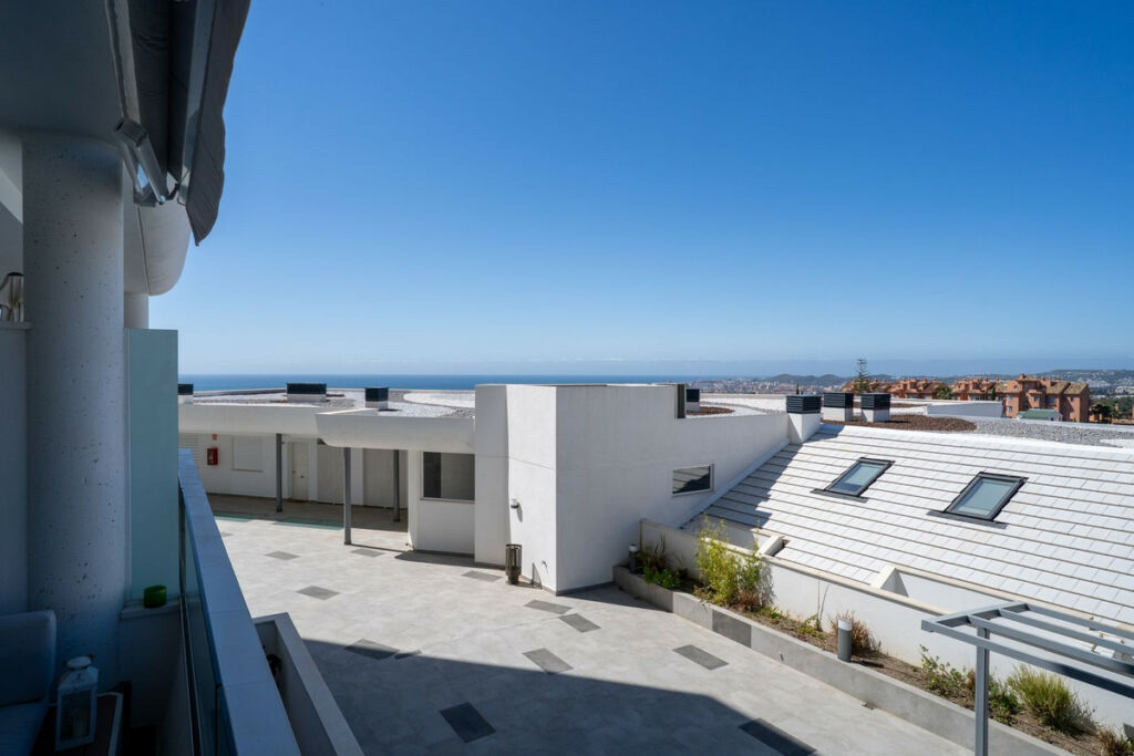 Middle Floor Apartment Torreblanca Málaga - image 17