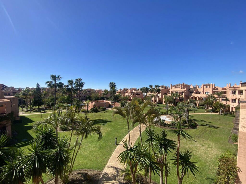 Penthouse Duplex Hacienda del Sol Málaga - image 17