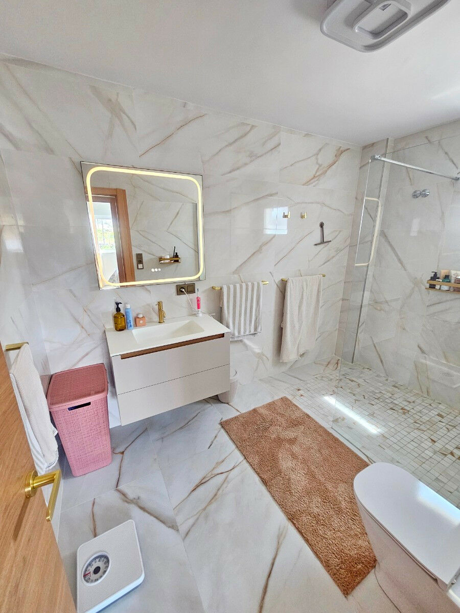 Middle Floor Apartment Altea Alicante - image 17