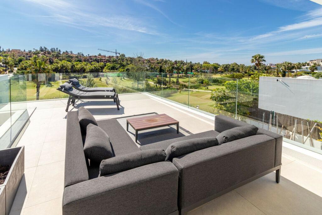 Detached Villa Atalaya Málaga - image 17