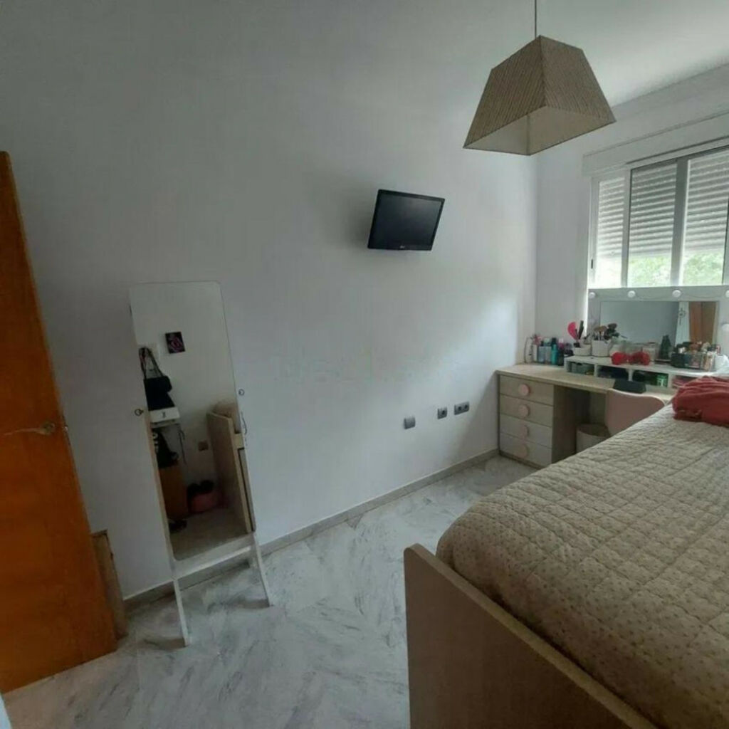 Middle Floor Apartment Marbella Málaga - image 17