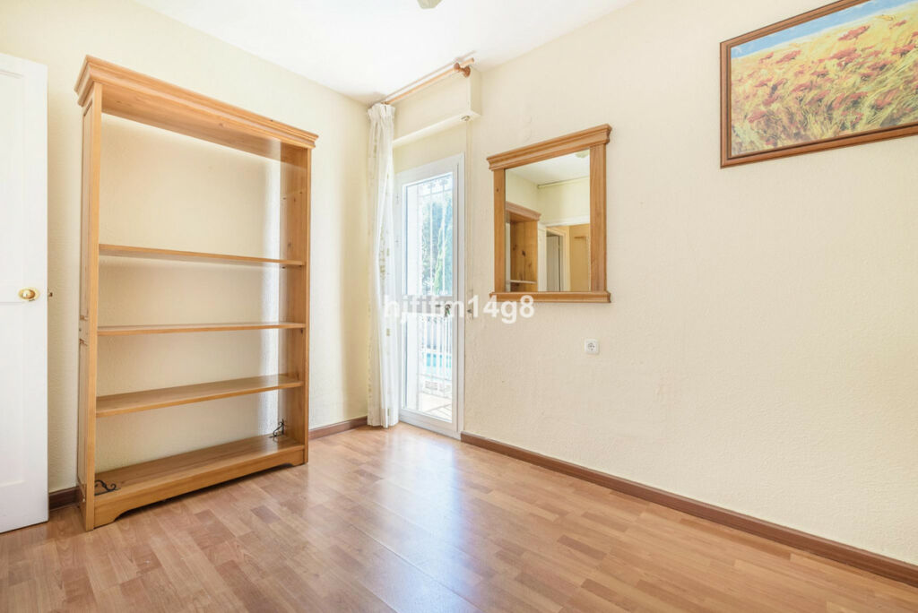 Detached Villa Nueva Andalucía Málaga - image 17