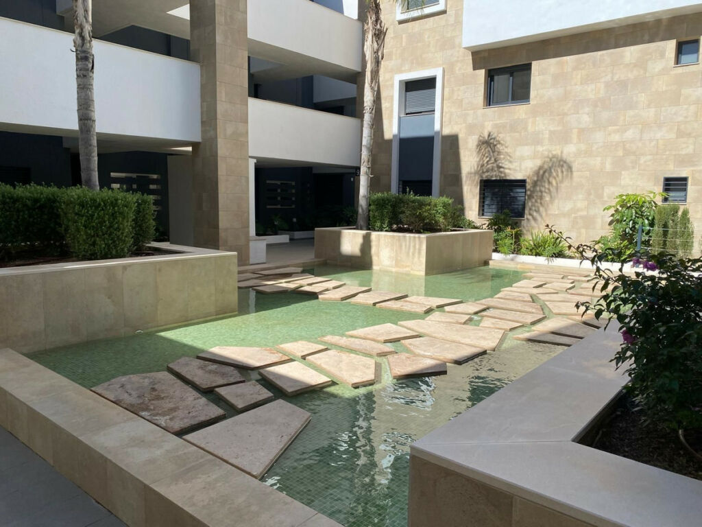 Ground Floor Apartment Playa Flamenca Alicante - image 4