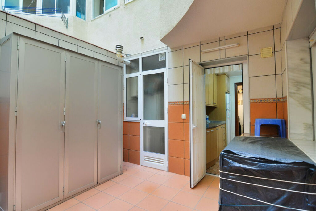 Middle Floor Apartment Los Boliches Málaga - image 17