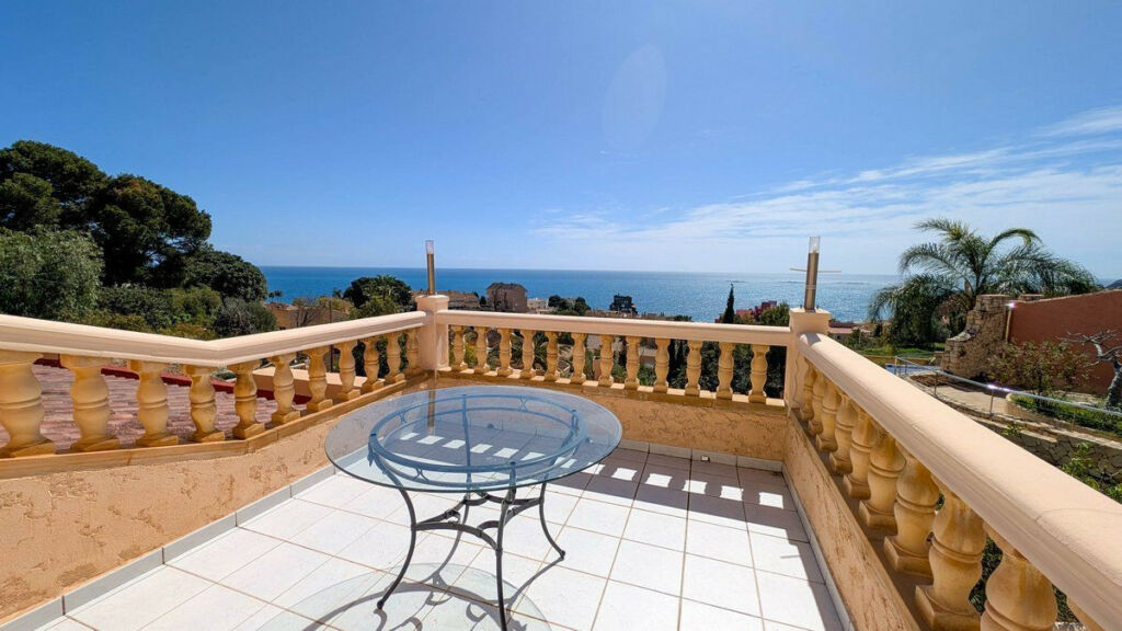 Detached Villa Calpe Alicante - image 17