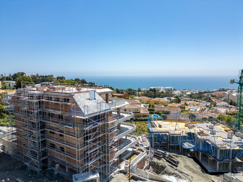 Middle Floor Apartment Fuengirola Málaga - image 16