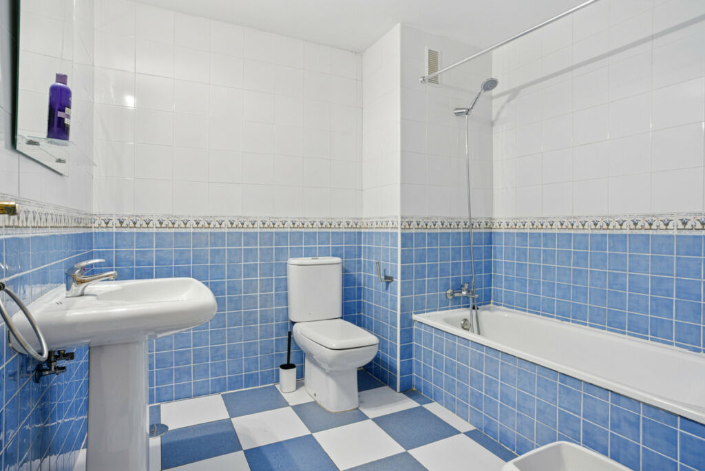 Middle Floor Apartment Reserva de Marbella Málaga - image 16