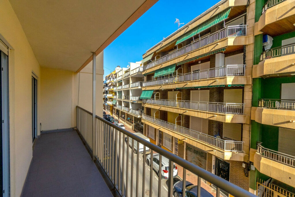 Middle Floor Apartment Playa Del Cura Alicante - image 17