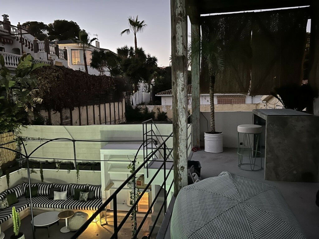 Detached Villa Nueva Andalucía Málaga - image 17
