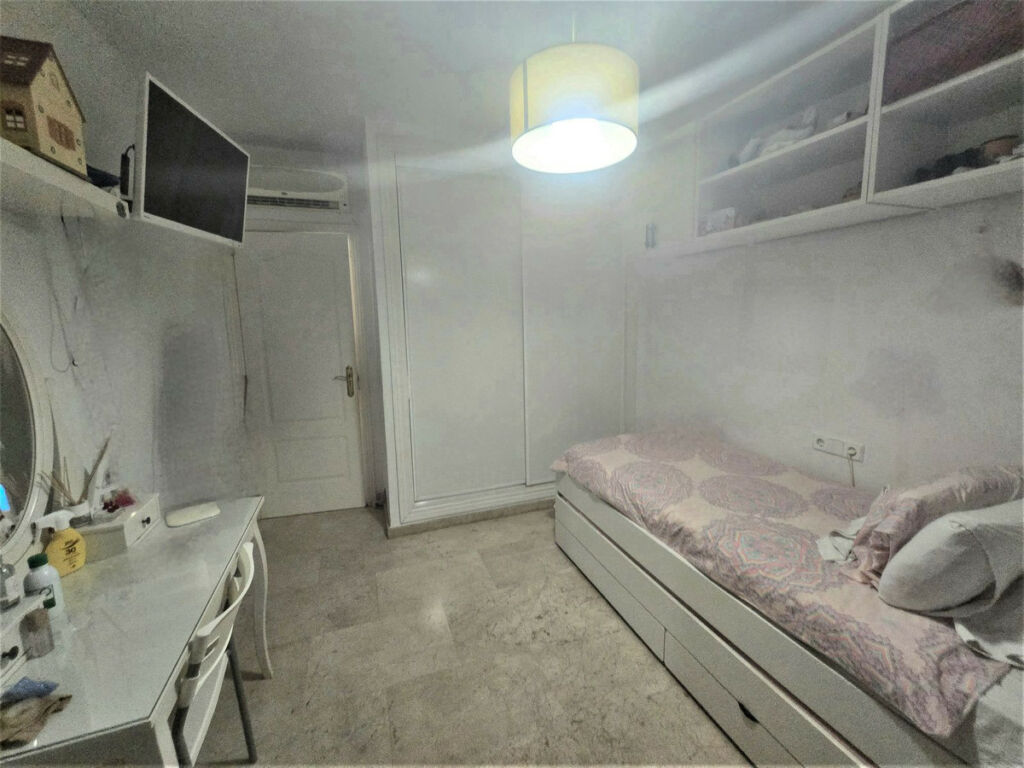 Semi-Detached House Playamar Málaga - image 17
