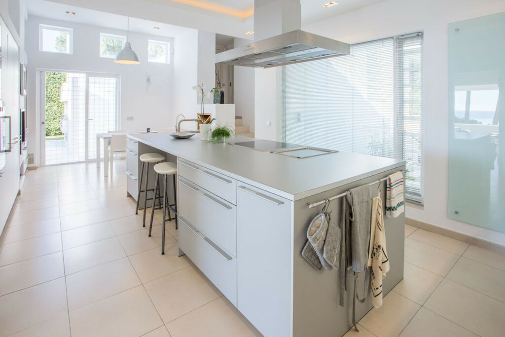 Detached Villa Marbella Málaga - image 17