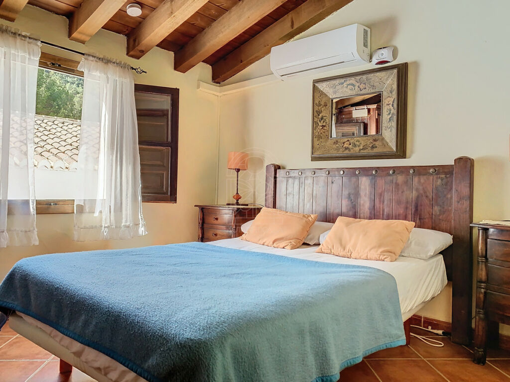 Townhouse Cómpeta Málaga - image 17