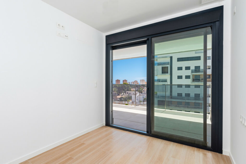 Middle Floor Apartment Campoamor Alicante - image 17
