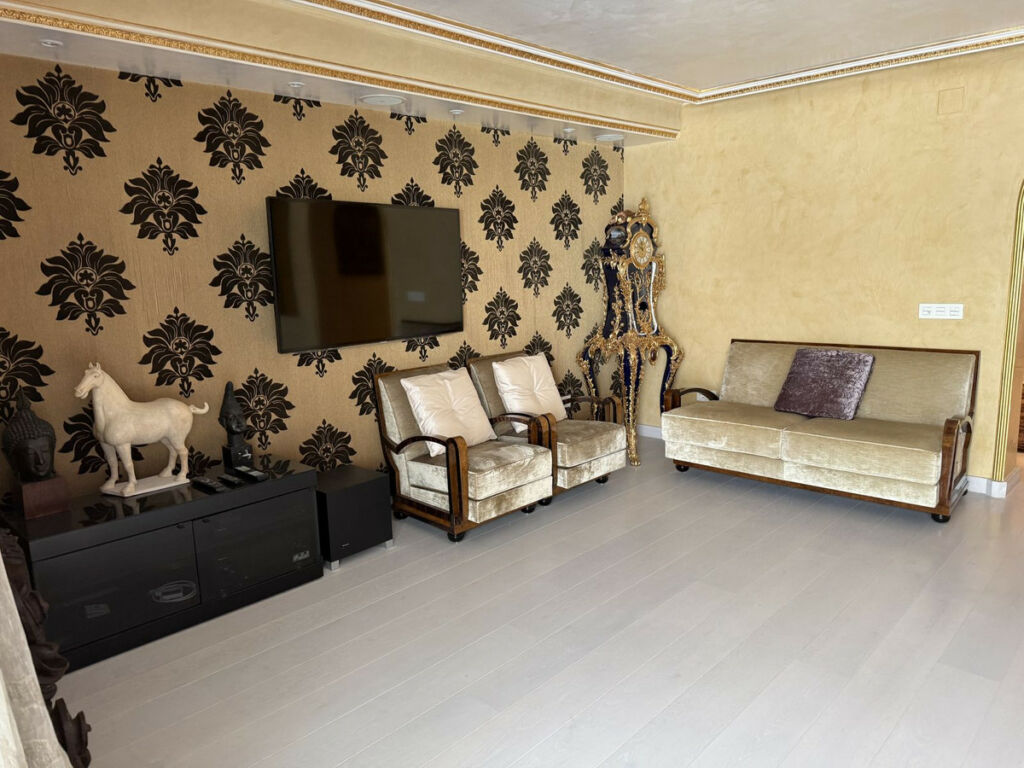 Middle Floor Apartment Puerto Banús Málaga - image 18