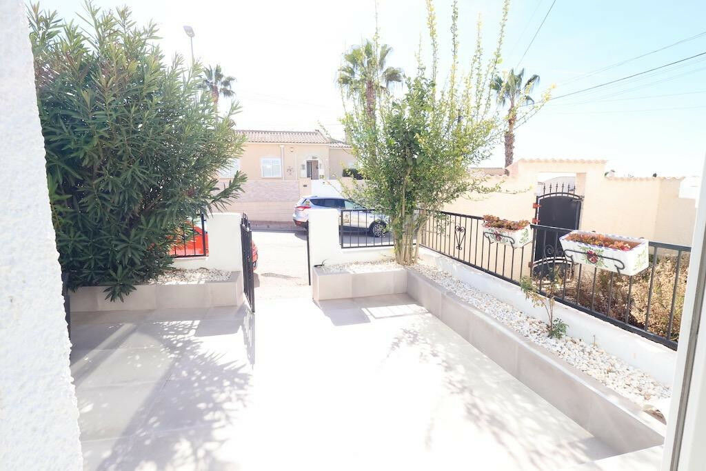 Bungalow Benijofar Alicante - image 18