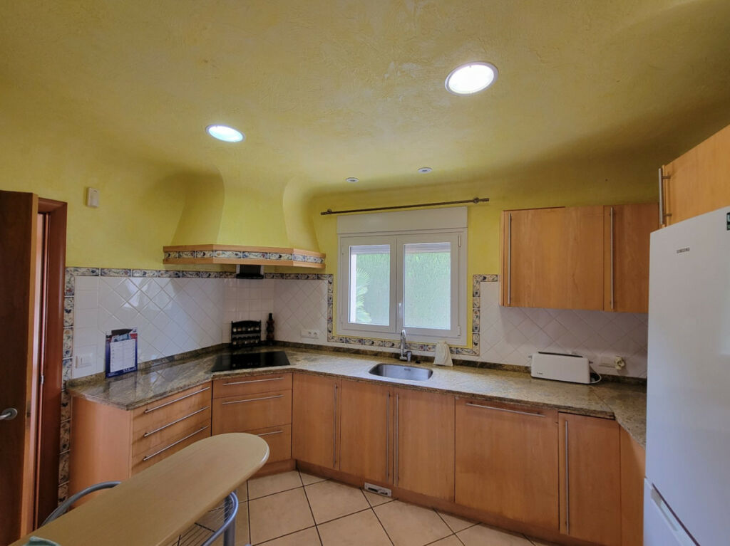 Detached Villa Benissa Alicante - image 18