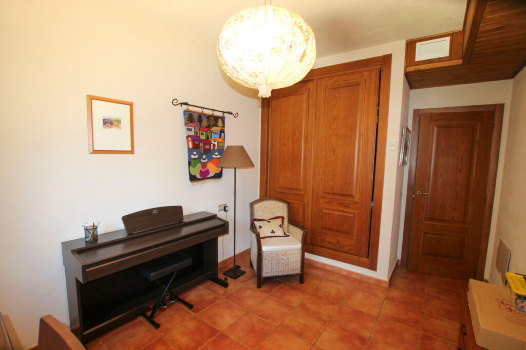 Detached Villa Calpe Alicante - image 18