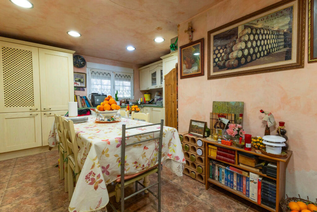 Detached Villa Lomas de Cabo Roig Alicante - image 18
