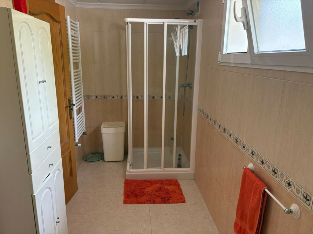 Detached Villa Algorfa Alicante - image 18