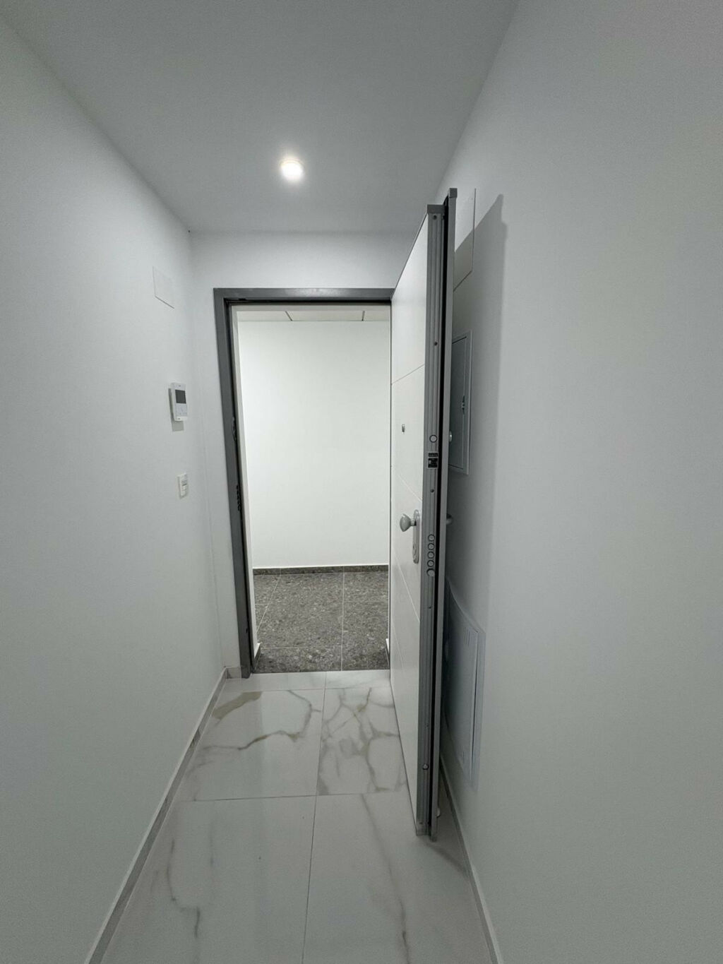 Middle Floor Apartment Torrevieja Alicante - image 18