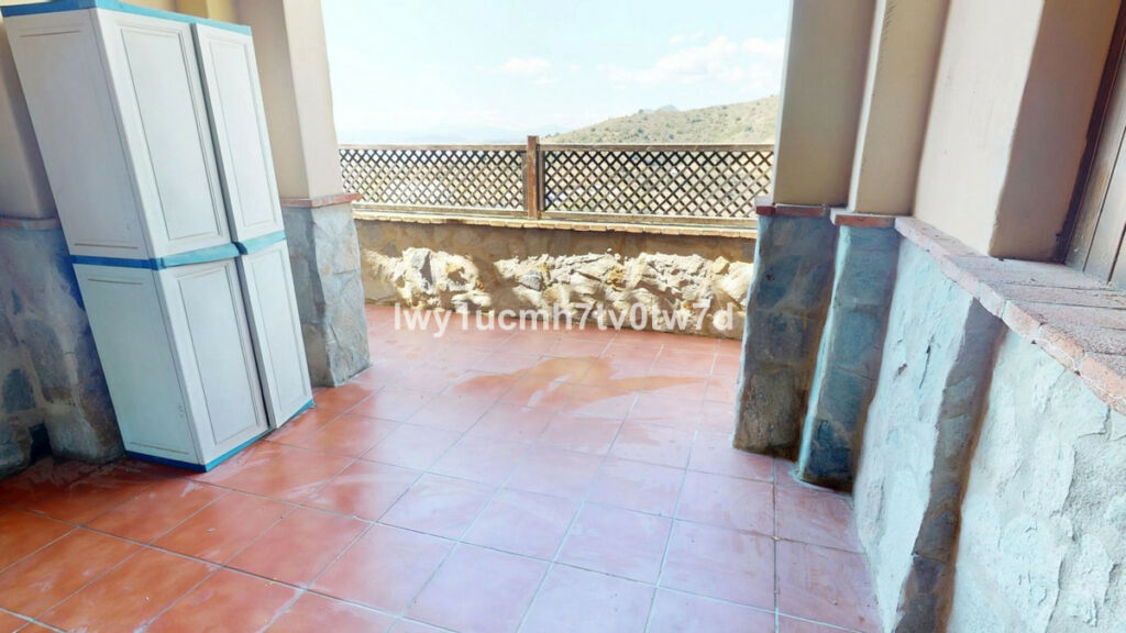 Ground Floor Apartment Cala del Moral Málaga - image 15