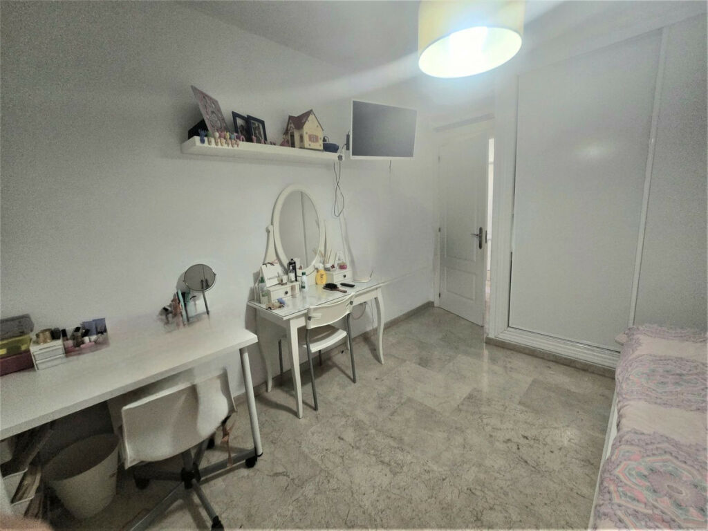 Semi-Detached House Playamar Málaga - image 18