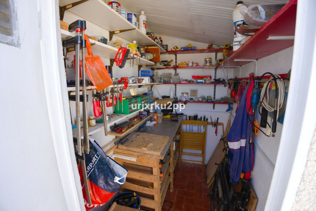 Townhouse Torrevieja Alicante - image 18