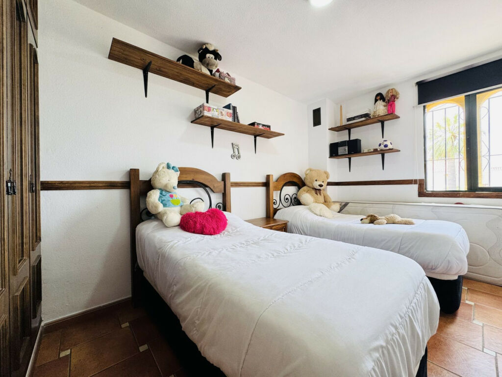 Townhouse Casares Playa Málaga - image 18
