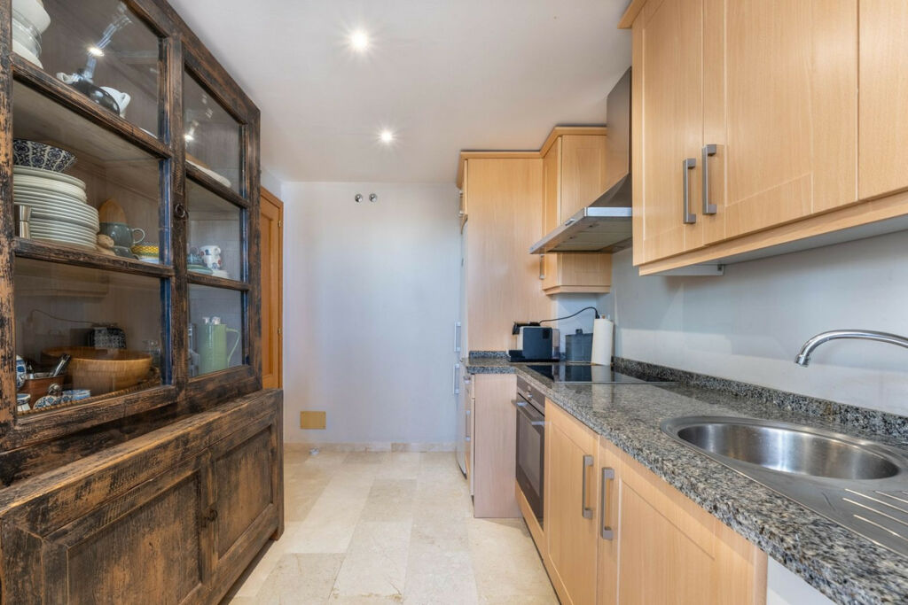 Penthouse Duplex Estepona Málaga - image 20