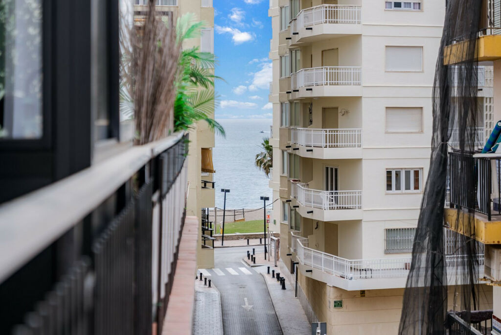 Top Floor Apartment Fuengirola Málaga - image 18