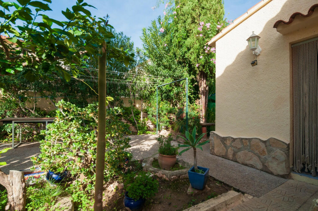 Detached Villa Calpe Alicante - image 18
