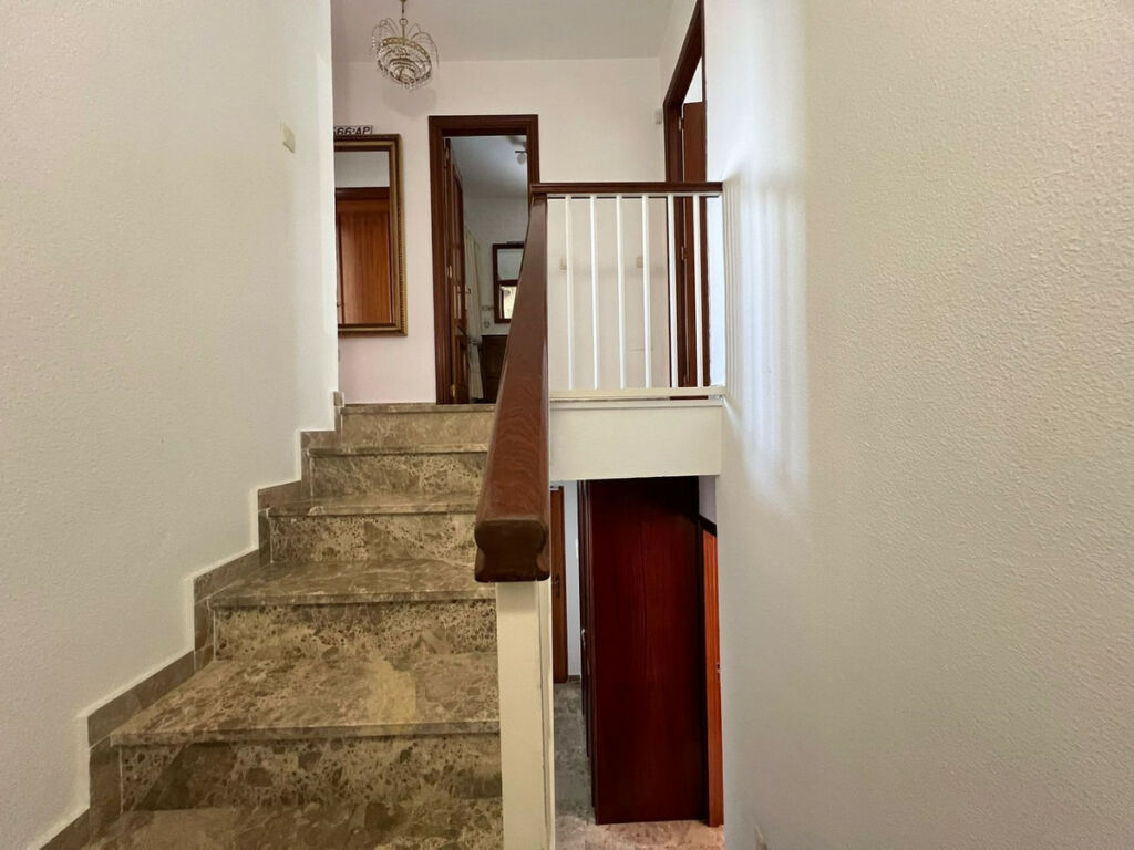 Semi-Detached House Alhaurín de la Torre Málaga - image 19
