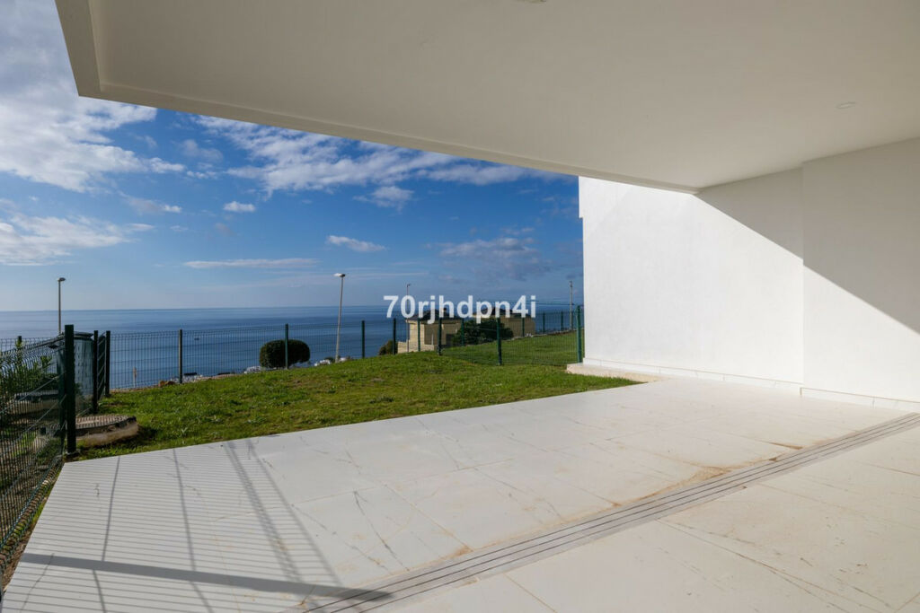 Ground Floor Apartment Casares Málaga - image 18