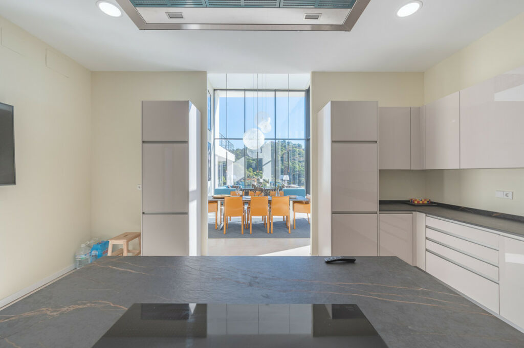Detached Villa Benahavís Málaga - image 18