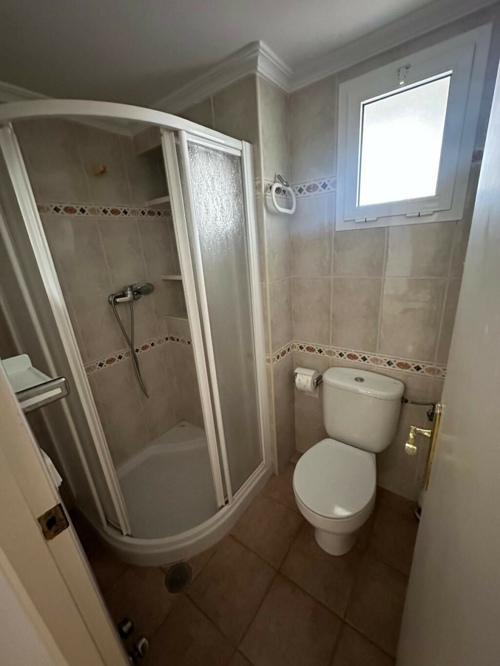 Middle Floor Apartment Los Boliches Málaga - image 15