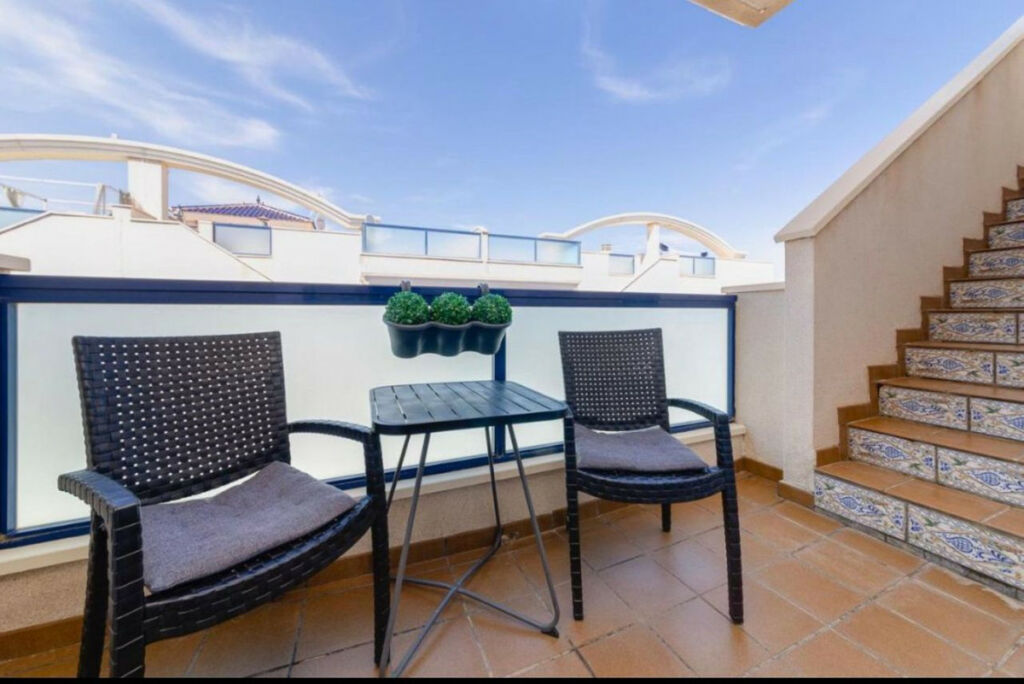 Penthouse Cabo Roig Alicante - image 18