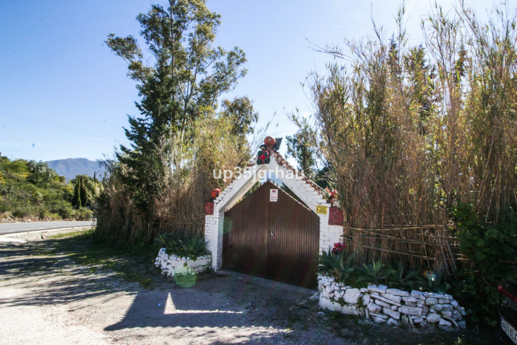 Detached Villa Gaucín Málaga - image 17