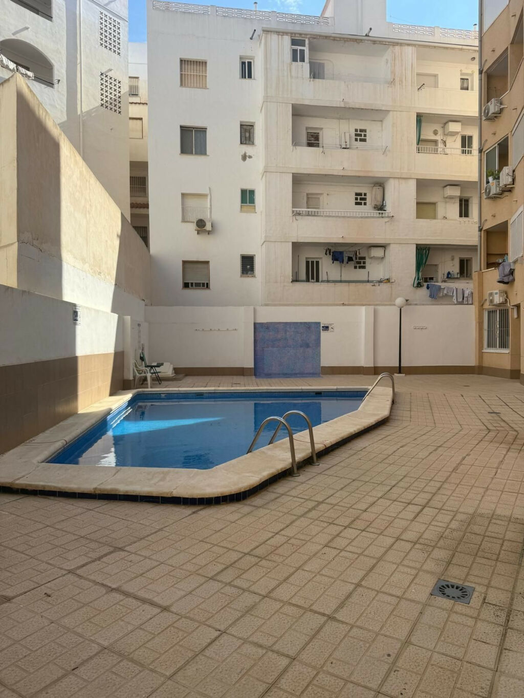 Middle Floor Apartment Torrevieja Alicante - image 18