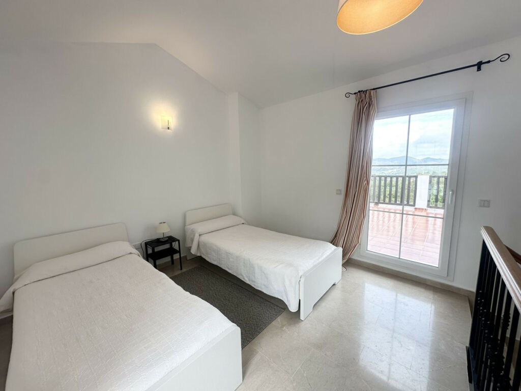 Townhouse Alhaurín de la Torre Málaga - image 18