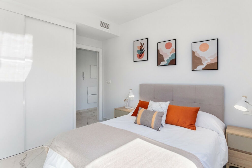 Middle Floor Apartment Los Altos Alicante - image 18