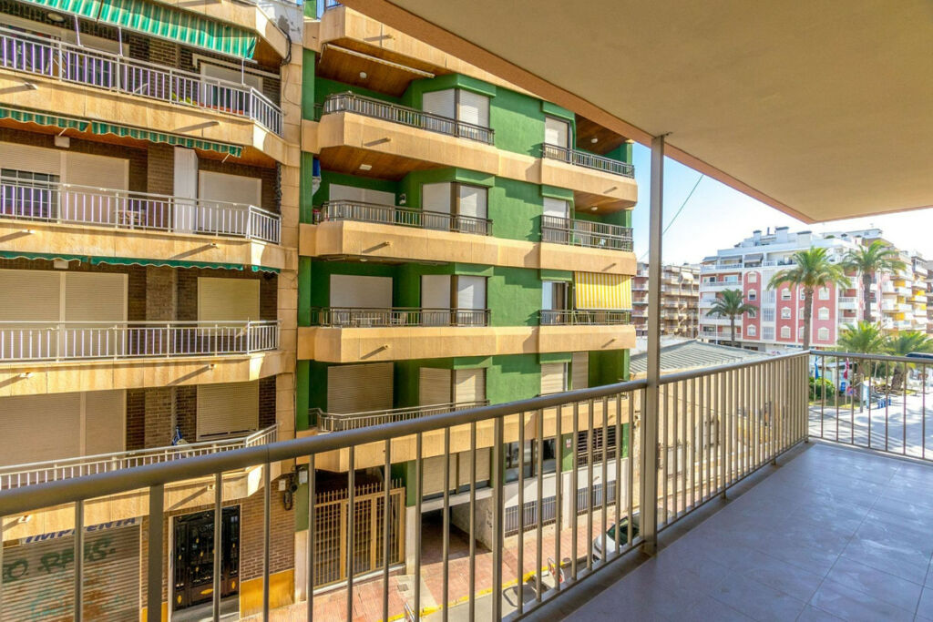 Middle Floor Apartment Playa Del Cura Alicante - image 18