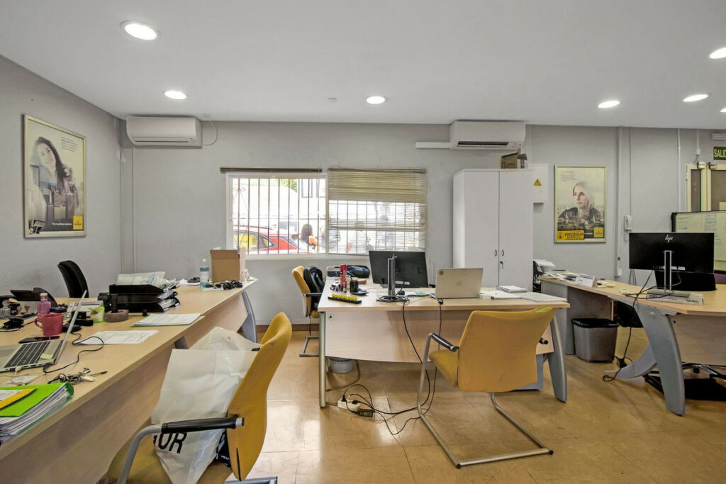 Detached Villa Marbella Málaga - image 18