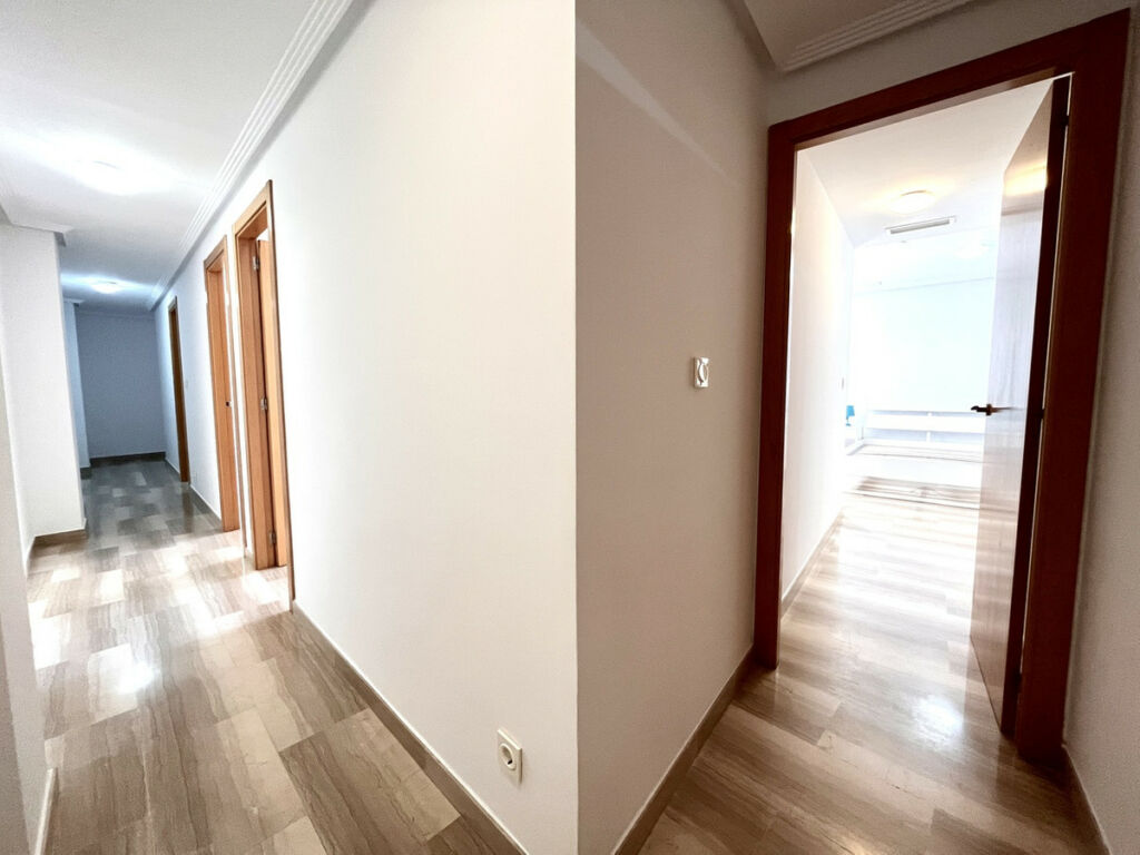 Middle Floor Apartment Santa Pola Alicante - image 18
